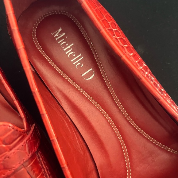 Michelle D Red loafer - Picture 5 of 12